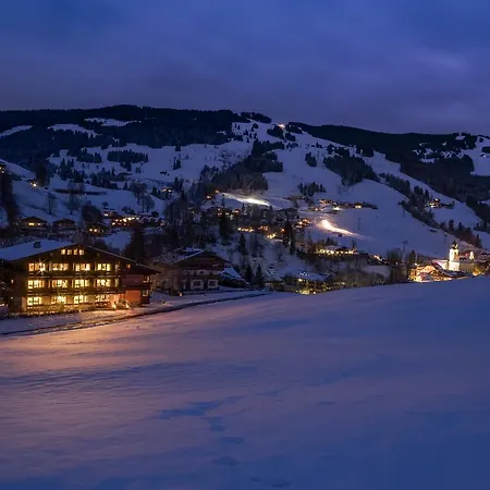 فندق Hotel-pension Schattberg 3*