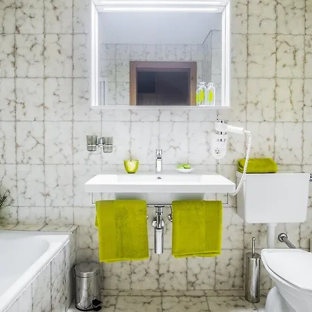 Hotel-pension Schattberg Szálloda 3*